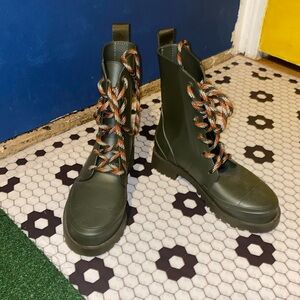 Schutz Military Green Laceup Rainboots size 6